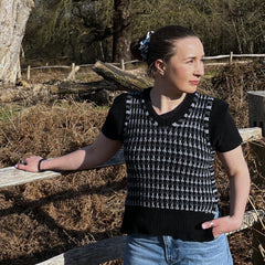 Elara Vest